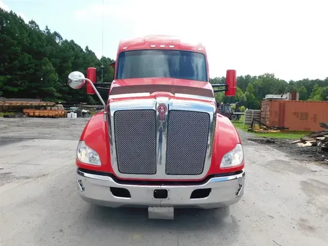 2021 KENWORTH T680