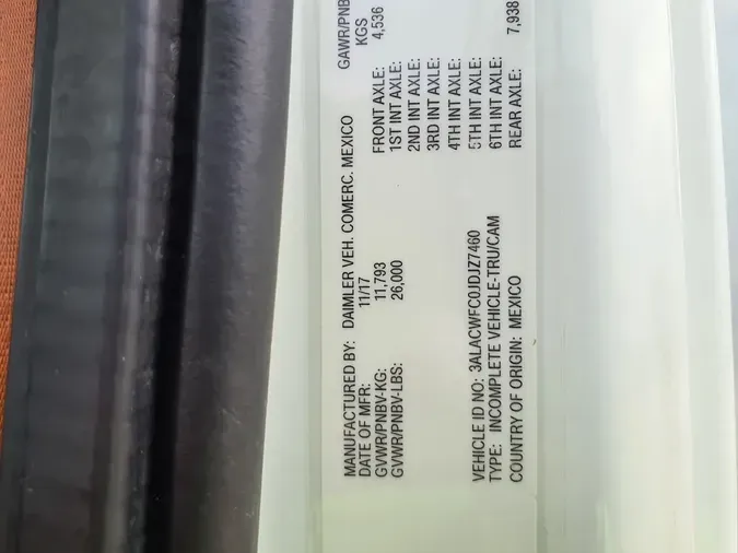 2018 FREIGHTLINER M2 106