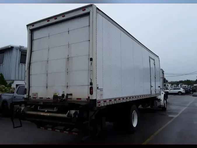 2018 FREIGHTLINER M2 106