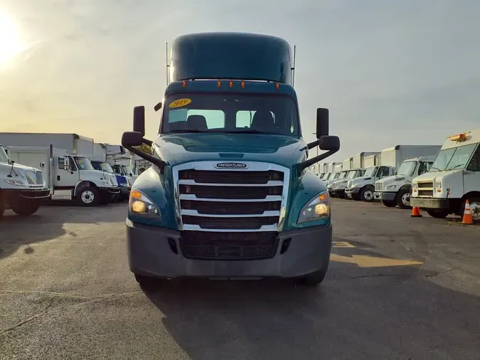 2019 FREIGHTLINER/MERCEDES NEW CASCADIA PX12664