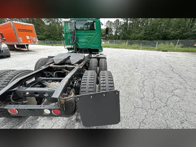2020 International LT