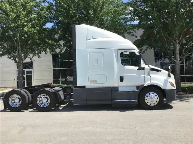 2020 FREIGHTLINER CA116