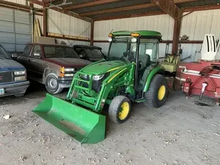 2017 John Deere 3039R