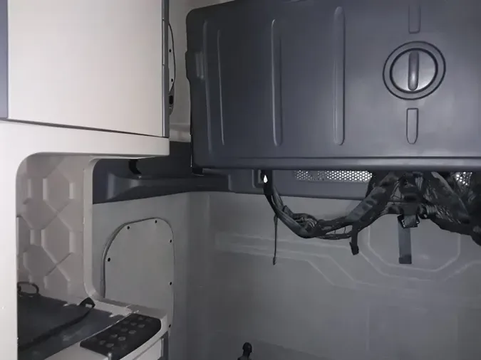 2020 FREIGHTLINER/MERCEDES CASCADIA 125