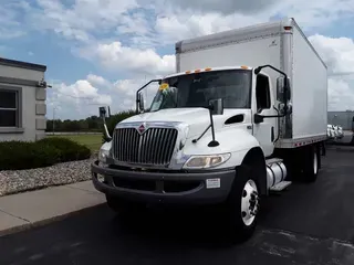 2020 NAVISTAR INTERNATIONAL MV607 (4X2)