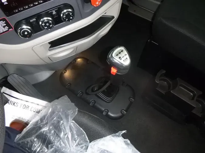 2019 Peterbilt 567