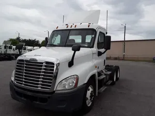 2016 FREIGHTLINER/MERCEDES CASCADIA 125
