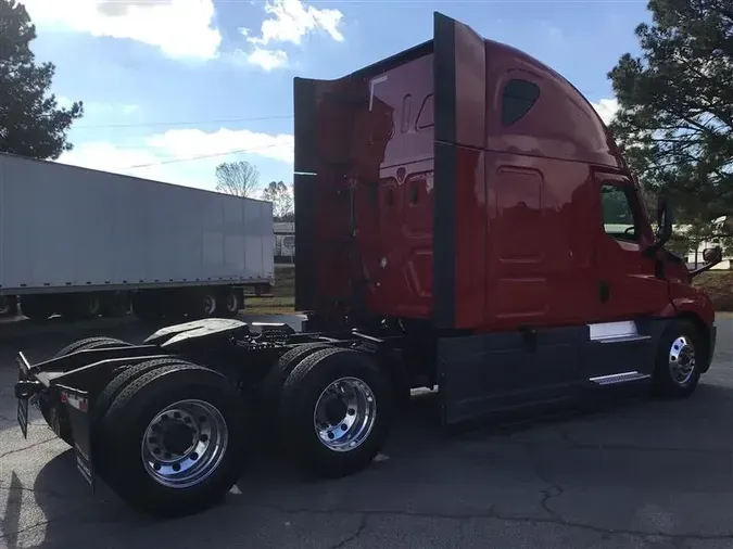 2020 FREIGHTLINER CASCADIA