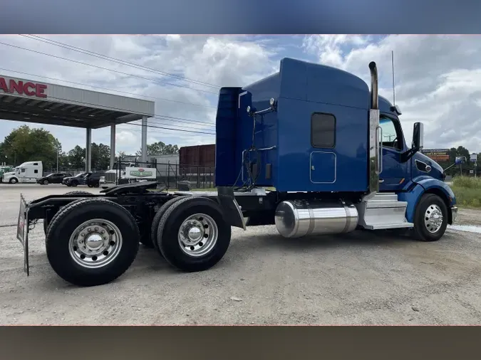 2020 Peterbilt 579