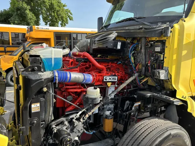 2020 Peterbilt 579