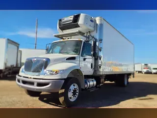 2015 NAVISTAR INTERNATIONAL 4300