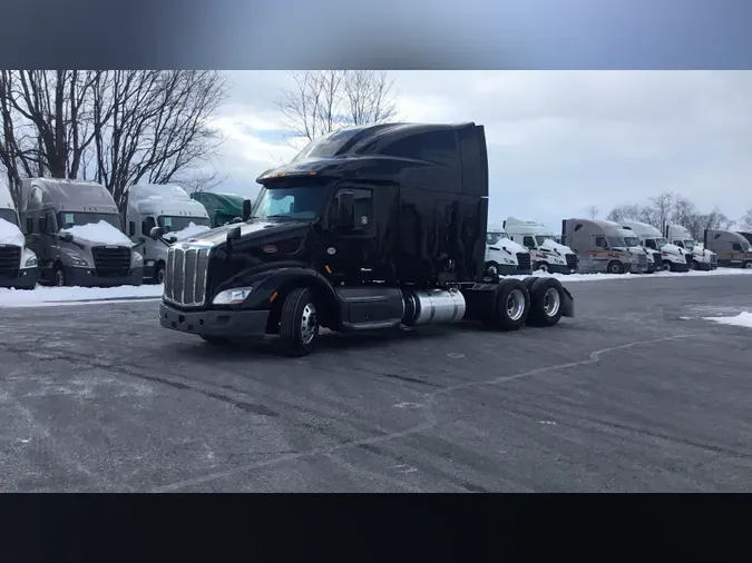 2021 Peterbilt 579