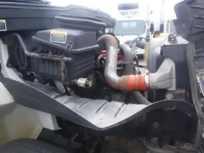2018 NAVISTAR INTERNATIONAL 4300