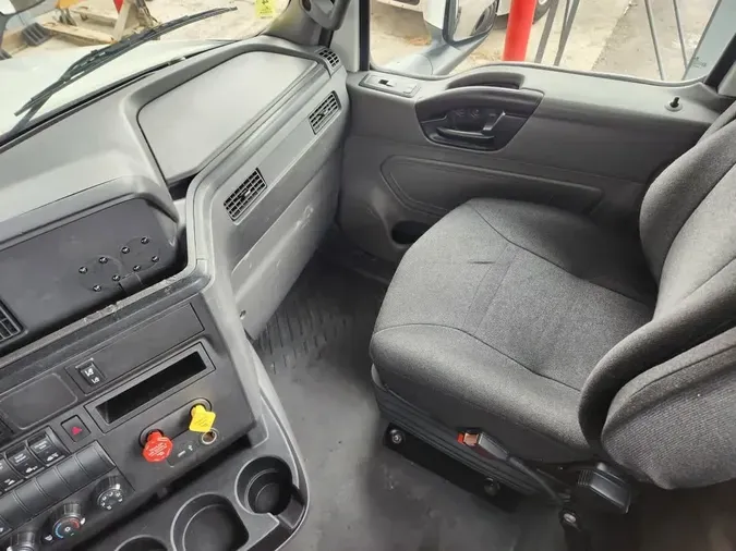 2020 NAVISTAR INTERNATIONAL LT625 DAYCAB T/Accf8d27406b7e995565e84e6e38babc6