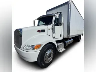2019 Peterbilt 337