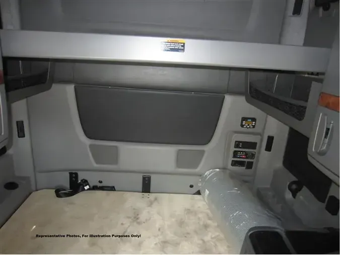 2022 INTERNATIONAL LT