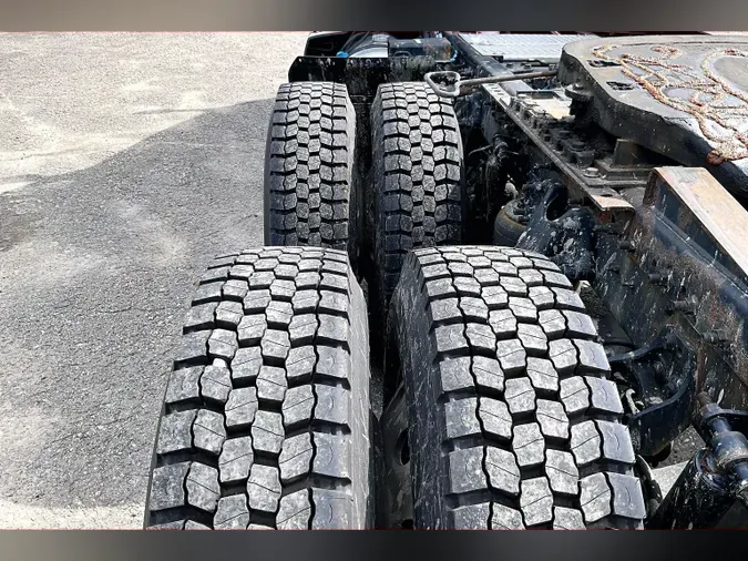2022 INT LT625 6x4