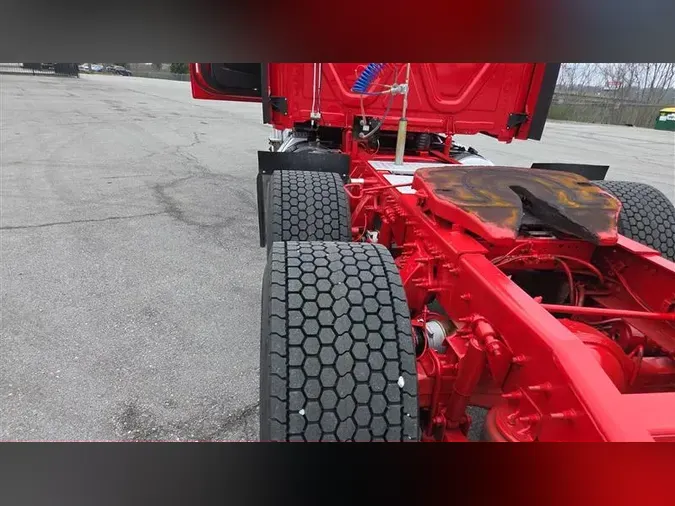 2020 FREIGHTLINER CA116