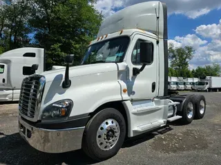 2019 FREIGHTLINER/MERCEDES CASCADIA 125