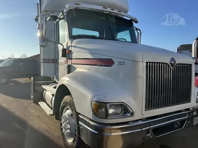 2003 INTERNATIONAL 9200