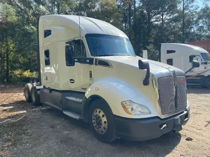 2021 KENWORTH T680