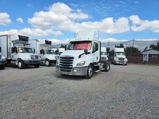 2020 FREIGHTLINER/MERCEDES NEW CASCADIA 116