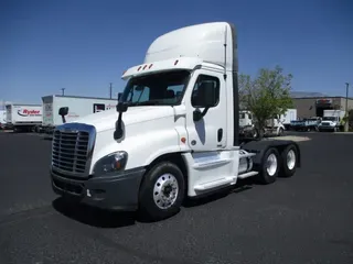 2019 FREIGHTLINER/MERCEDES CASCADIA 125