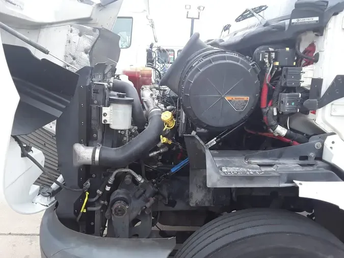2020 NAVISTAR INTERNATIONAL RH613 DAYCAB S/A