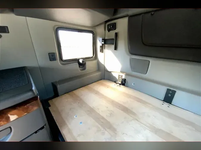 2021 INT LT625 6x4cd1d13944ce113bd06344b4433692de3