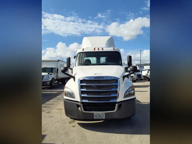 2019 FREIGHTLINER/MERCEDES NEW CASCADIA PX12664