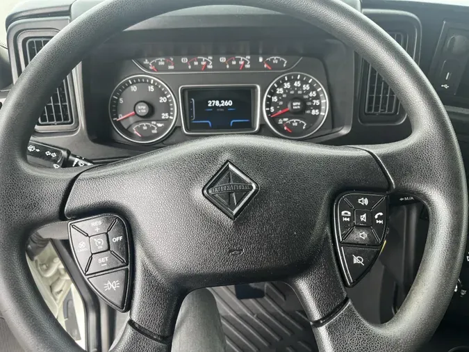 2023 International LT625