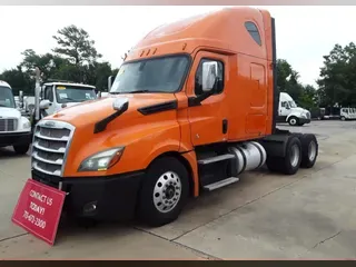 2019 FREIGHTLINER NEW CASCADIA PX12664