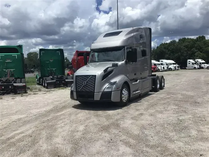 2021 VOLVO VNL760cd2617d4fc94125bbf73571e75e65516