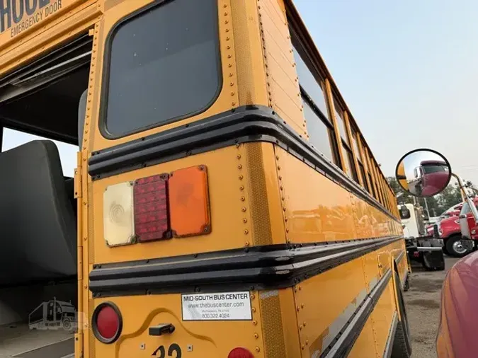 2013 THOMAS BUILT BUSES SAF-T-LINER MVPcd29399b161c6a74f5144fc52bceac68