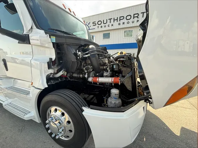 2022 Freightliner CA126SLPcd312294a470a8fddf067847d3ab8e19