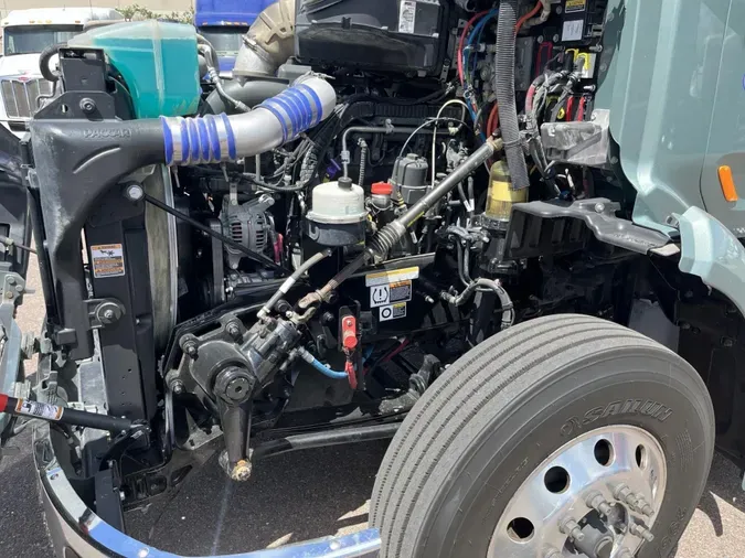 2021 Peterbilt 579cd33728e35e38386603d9fe32d8a1417