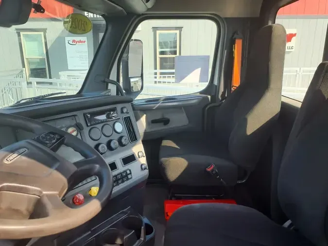 2020 FREIGHTLINER/MERCEDES NEW CASCADIA 116