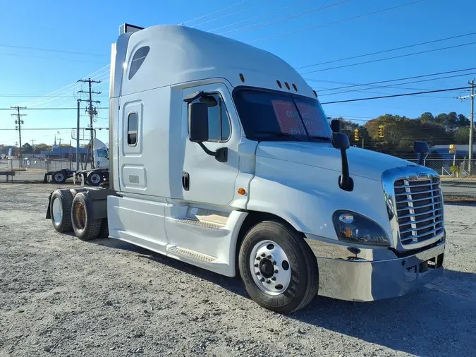 2017 FREIGHTLINER/MERCEDES CASCADIA 125cd38c77bde875dda60f935afdbc7e5c6