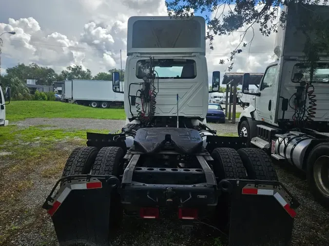 2020 NAVISTAR INTERNATIONAL RH613 DAYCAB S/A