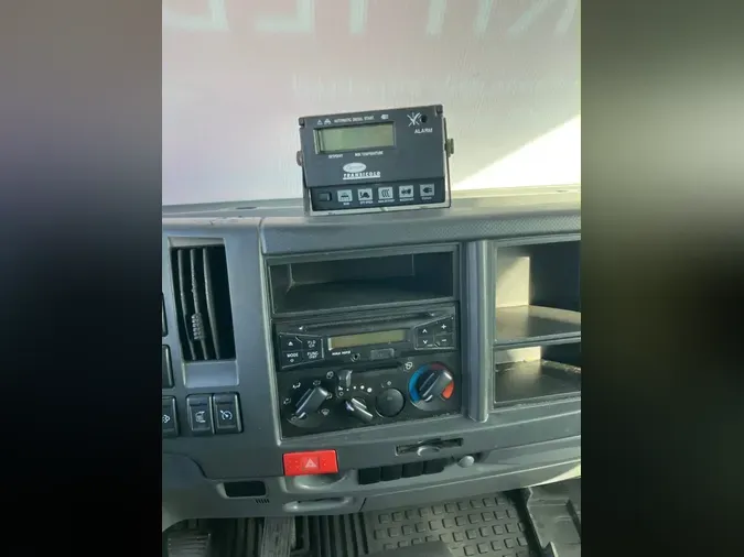 2017 ISUZU NRR