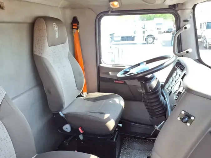 2019 KENWORTH TRUCKS T370
