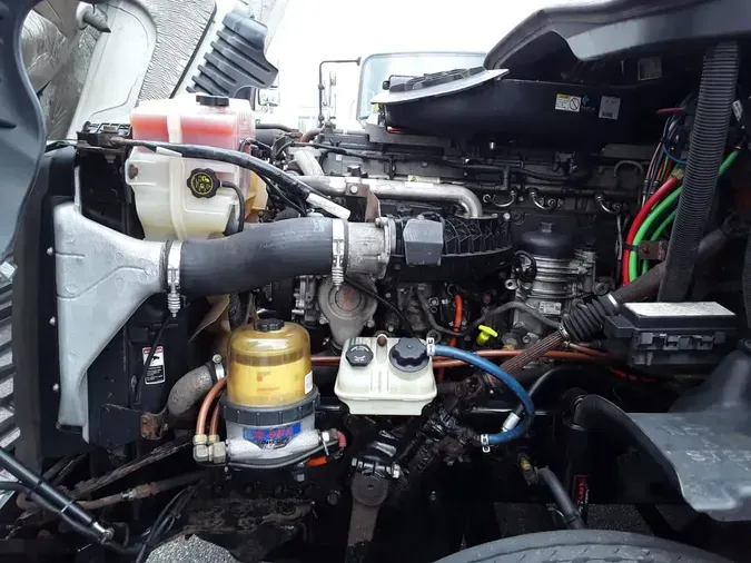 2018 FREIGHTLINER CASCADIA 125