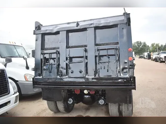 2000 STERLING LT8500