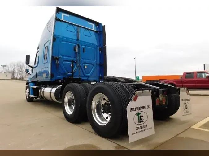 2020 Freightliner Cascadia