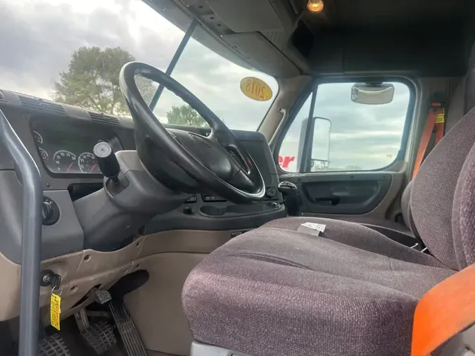 2018 FREIGHTLINER/MERCEDES CASCADIA 125