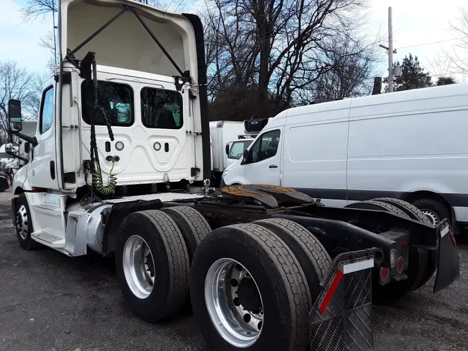 2019 FREIGHTLINER/MERCEDES NEW CASCADIA PX12664