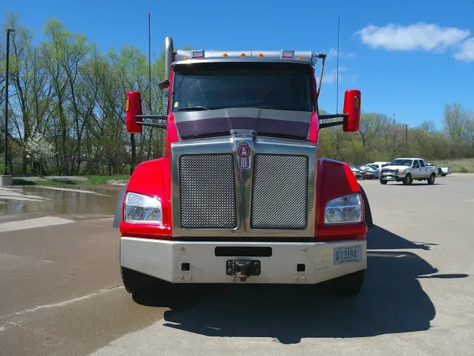 2020 Kenworth T880