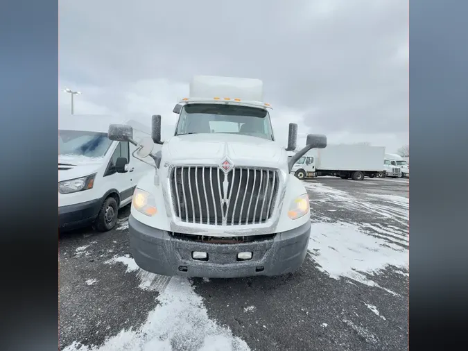 2018 NAVISTAR INTERNATIONAL LT625 DAYCAB T/A