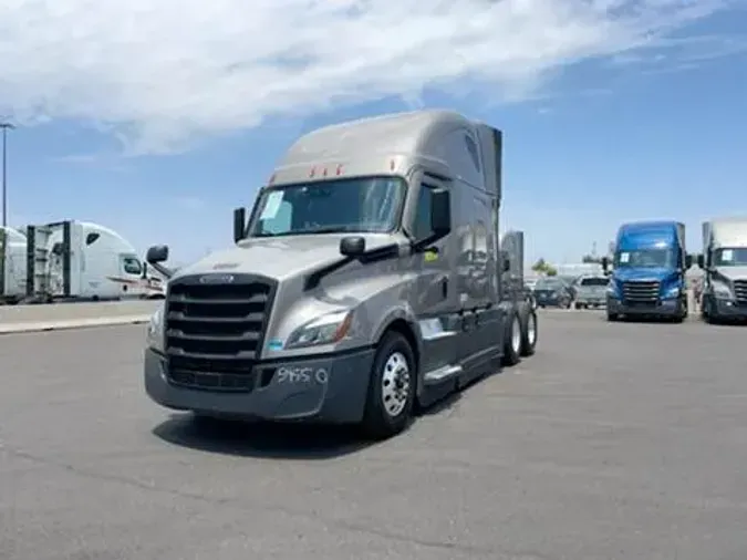 2023 Freightliner Cascadia