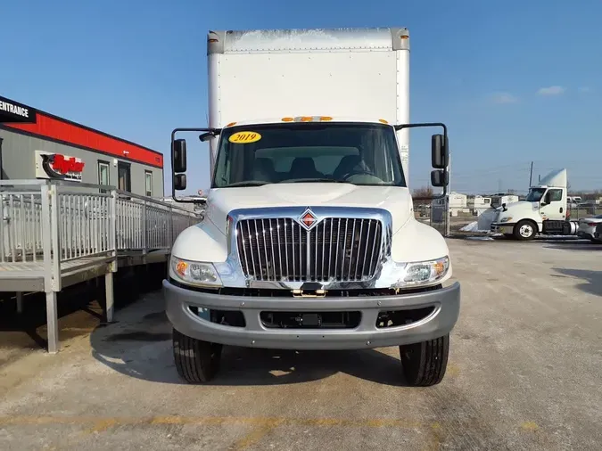 2019 NAVISTAR INTERNATIONAL 4300